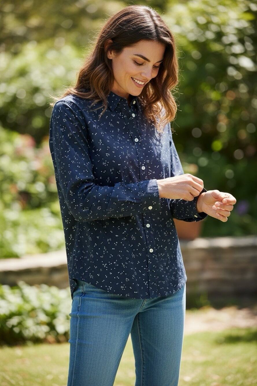 LL Bean Women's Wrinkle Free Ditsy Floral Button-Down Shirt Size 2X Navy Classic